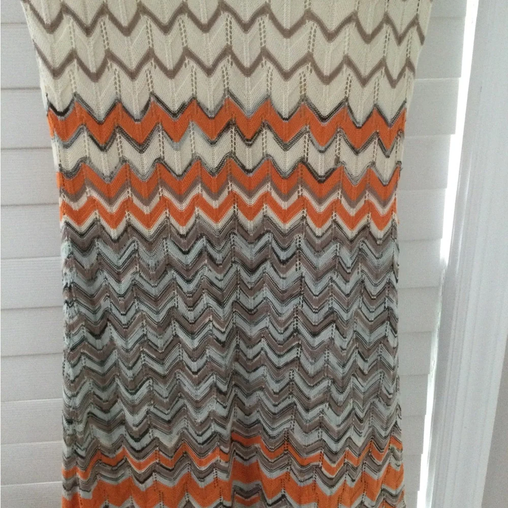 BCBG MaxAzria Crochet mini dress/Size small - Picture 3 of 4